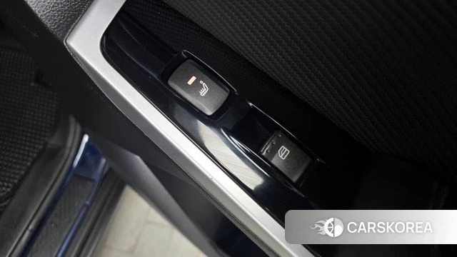 Ssangyong New Style Korando C id 3867275 из Кореи 10