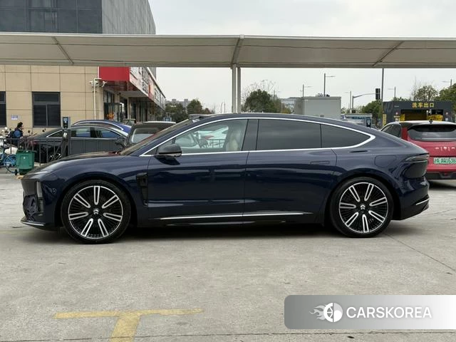 Weilai ET9 id 3908767 из Китая 10