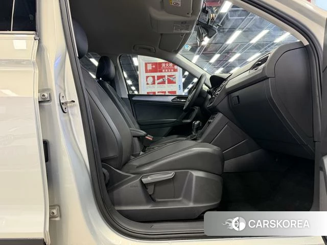 Volkswagen Tiguan L id 4236162 из Китая 10