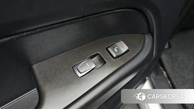 Ssangyong Rexton Sports id 3703947 из Кореи 10