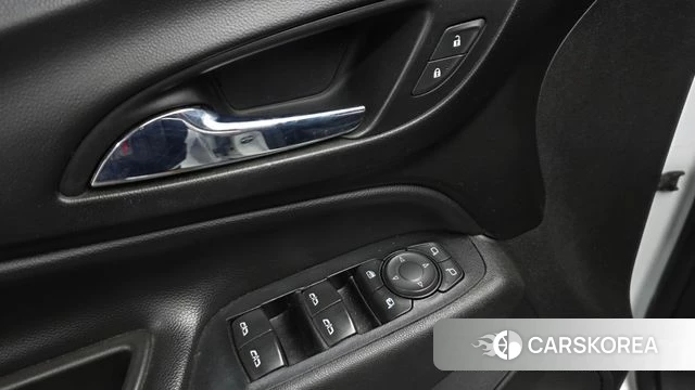 Chevrolet (GM Daewoo) Equinox id 4689450 из Кореи 10