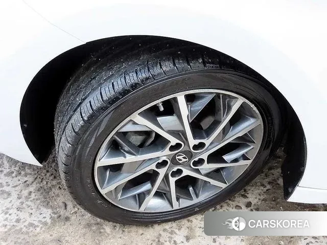 Hyundai The New Avante AD id 3484785 из Кореи 10