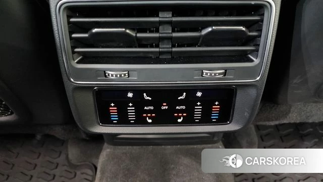 Audi Q8 (4M) id 3828441 из Кореи 10