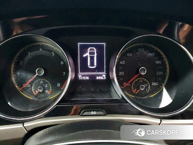 Volkswagen Touran L id 4255831 из Китая 10