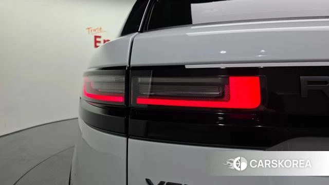 Land Rover Range Rover Velar id 4533007 из Кореи 10