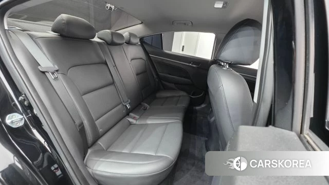 Hyundai Avante AD id 4850095 из Кореи 10