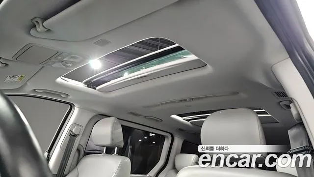 Hyundai The New Grand Starex id 2839238 из Кореи 10