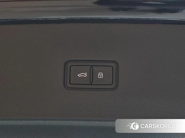 Audi Q8 (4M) id 4456298 из Кореи 10