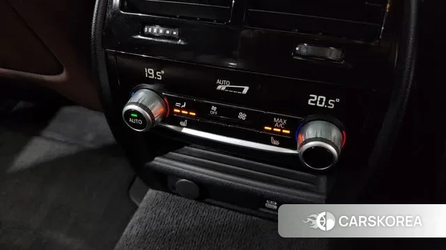 BMW 5 Series (G30) id 3717511 из Кореи 10