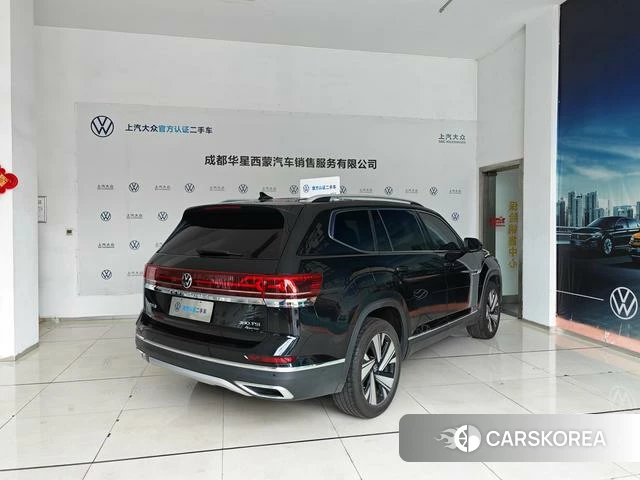 Volkswagen Tourang id 4277641 из Китая 10
