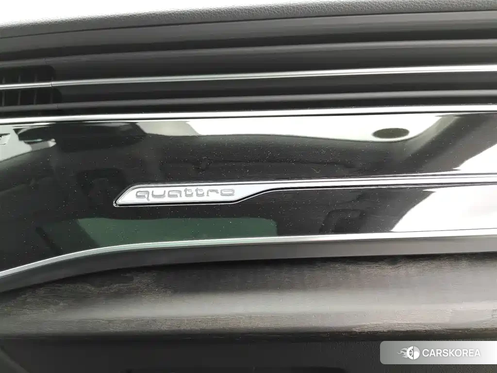 Audi Q8 id 4659791 из Китая 10