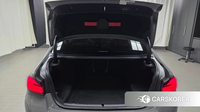 BMW 5 Series (G30) id 4784434 из Кореи 10