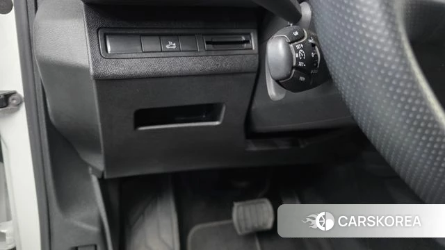 Peugeot 5008 second generation id 4651838 из Кореи 10