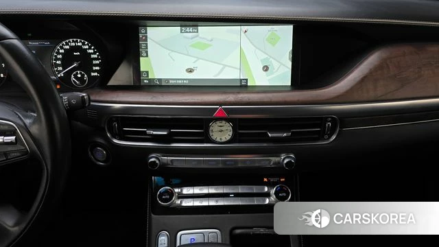 Genesis G90 id 4268527 из Кореи 10