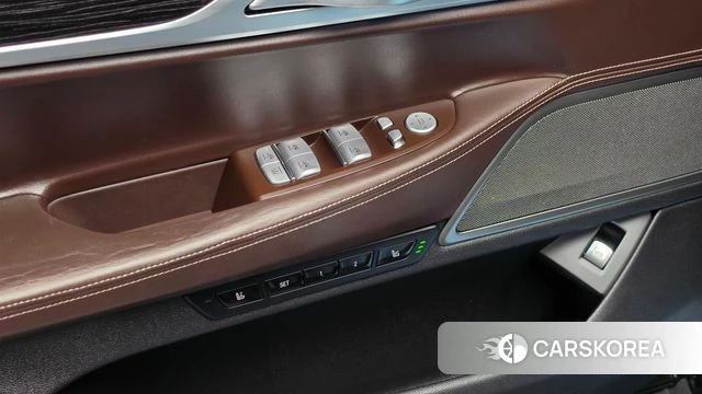 BMW 7 Series (G11) id 4689199 из Кореи 10