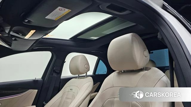 Mercedes-Benz E-Class W213 id 4647337 из Кореи 10