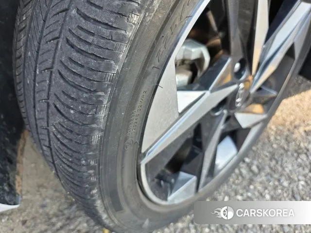 Hyundai Avante (CN7) id 3401427 из Кореи 10