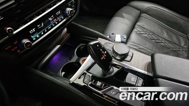 BMW 5 Series (G30) id 2582897 из Кореи 10