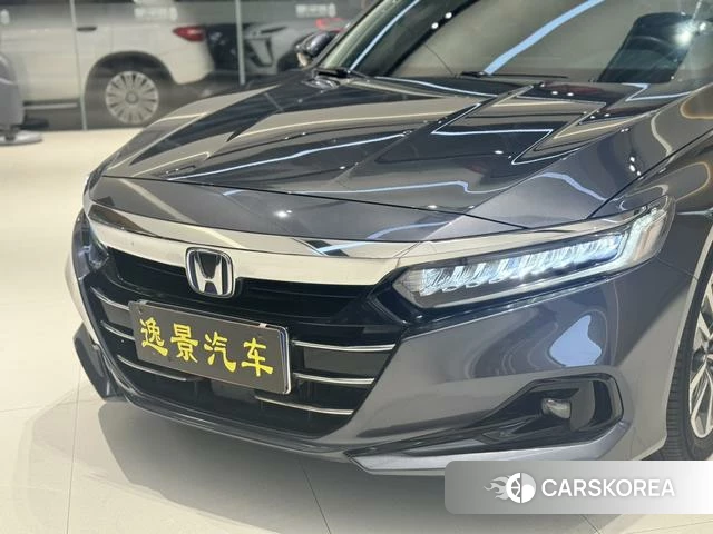 Honda Accord id 4359342 из Китая 10
