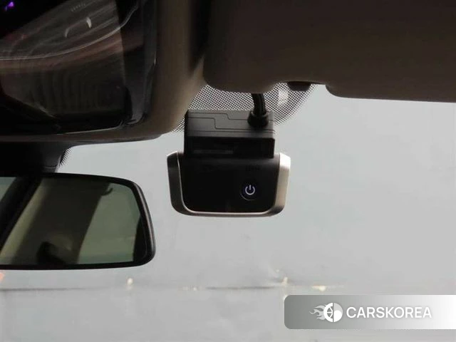 BMW 5 Series (G30) id 3924502 из Кореи 10