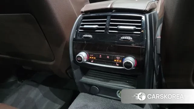 BMW 5 Series (G30) id 3703919 из Кореи 10