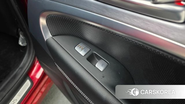 Genesis G70 id 3828642 из Кореи 10