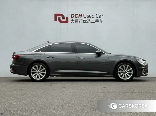 Audi A6L id 4299708 из Китая 10