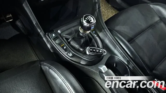 Hyundai Veloster (JS) id 2644785 из Кореи 10