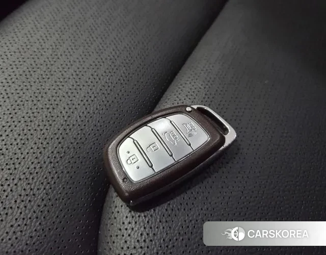 Hyundai The New Avante AD id 3502127 из Кореи 10