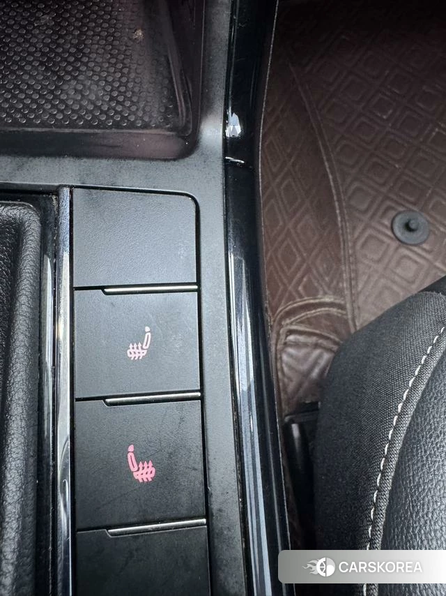Volkswagen Passat id 4297806 из Китая 10