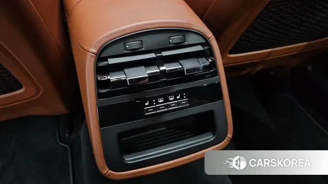 Maserati Quattroporte id 3350968 из Кореи 10