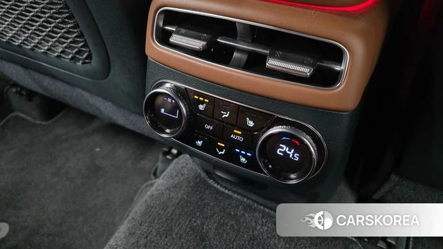 Genesis GV70 id 3898104 из Кореи 10