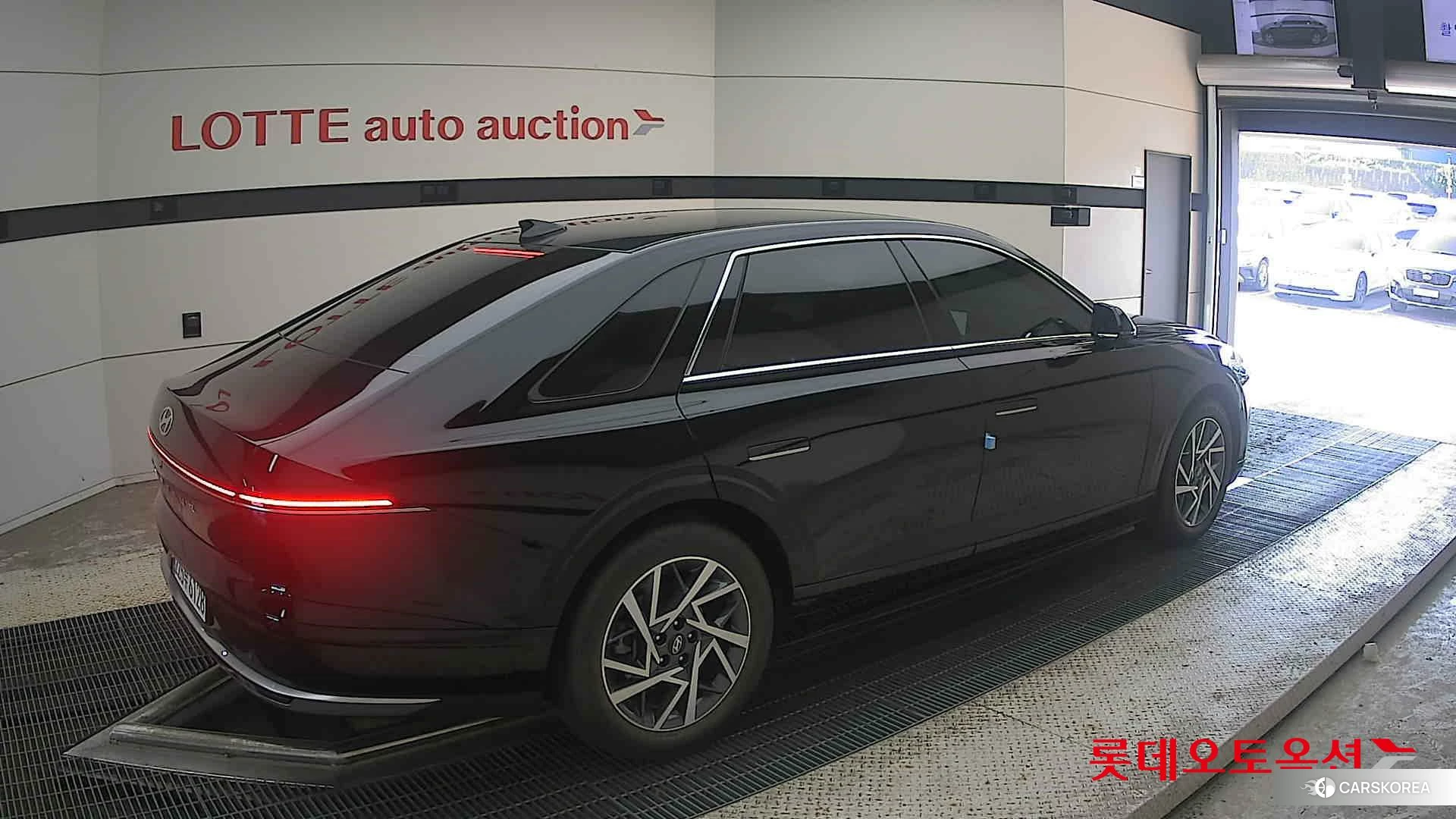 Hyundai Grandeur Hybrid id 4679307 из Кореи 10