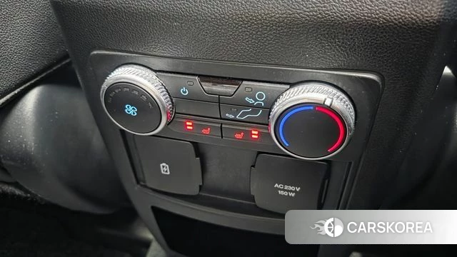 Ford Explorer 6th Generation id 4303846 из Кореи 10