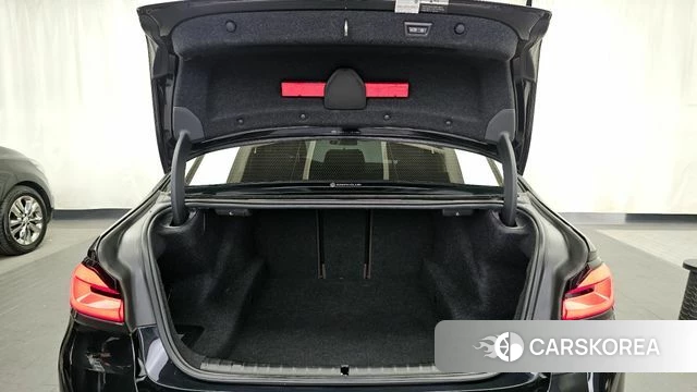 BMW 5 Series (G30) id 3866142 из Кореи 10