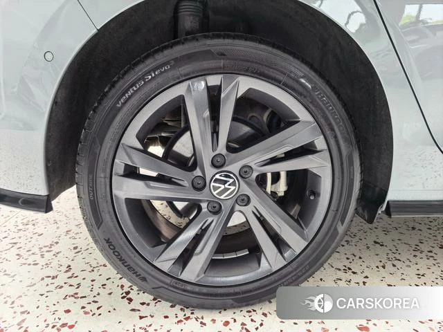Volkswagen Golf id 4328786 из Китая 10