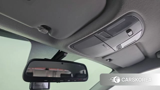 Kia Stonic id 3813912 из Кореи 10