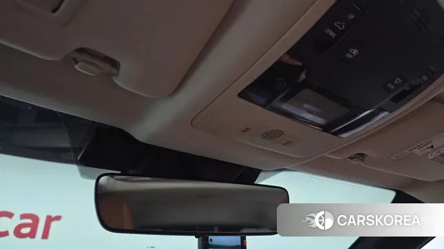 Lexus UX250h id 3562969 из Кореи 10