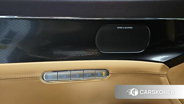 Genesis G90 (RS4) id 4389107 из Кореи 10