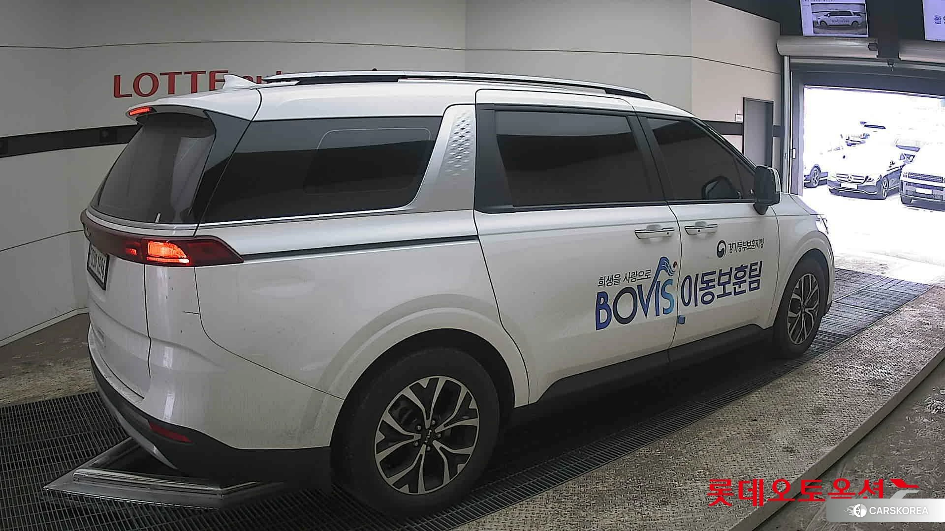 Kia Carnival id 3875849 из Кореи 10