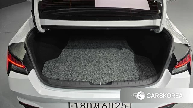 Hyundai Avante (CN7) id 3828438 из Кореи 10