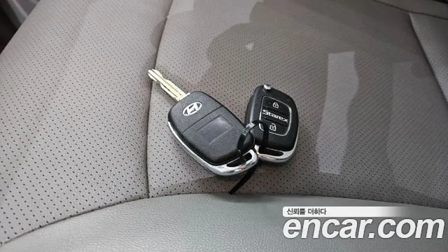 Hyundai The New Grand Starex id 2818422 из Кореи 10