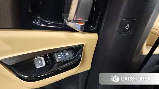 Kia Carnival 4th generation id 3052902 из Кореи 10