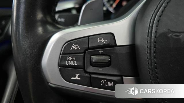 BMW 5 Series (G30) id 4459449 из Кореи 10