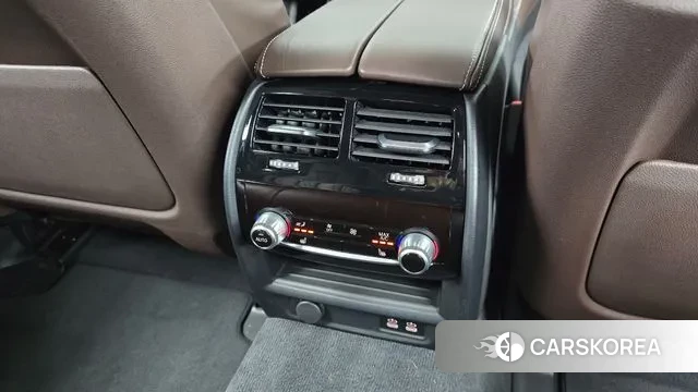 BMW 5 Series (G30) id 3412820 из Кореи 10