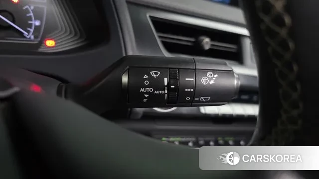 Lexus UX250h id 3182740 из Кореи 10