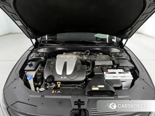 Hyundai The New Grandeur IG id 3898675 из Кореи 10