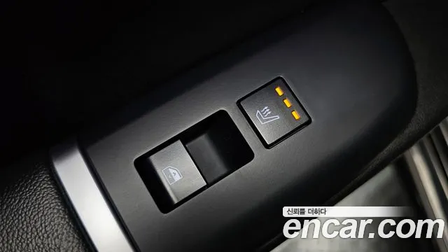 Hyundai Grandeur (GN7) id 2505657 из Кореи 10