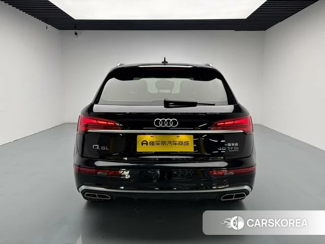 Audi Q5L id 4359476 из Китая 10