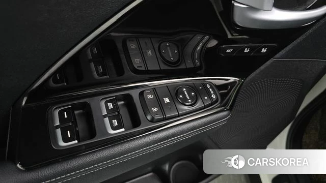 Kia Niro id 4251381 из Кореи 10